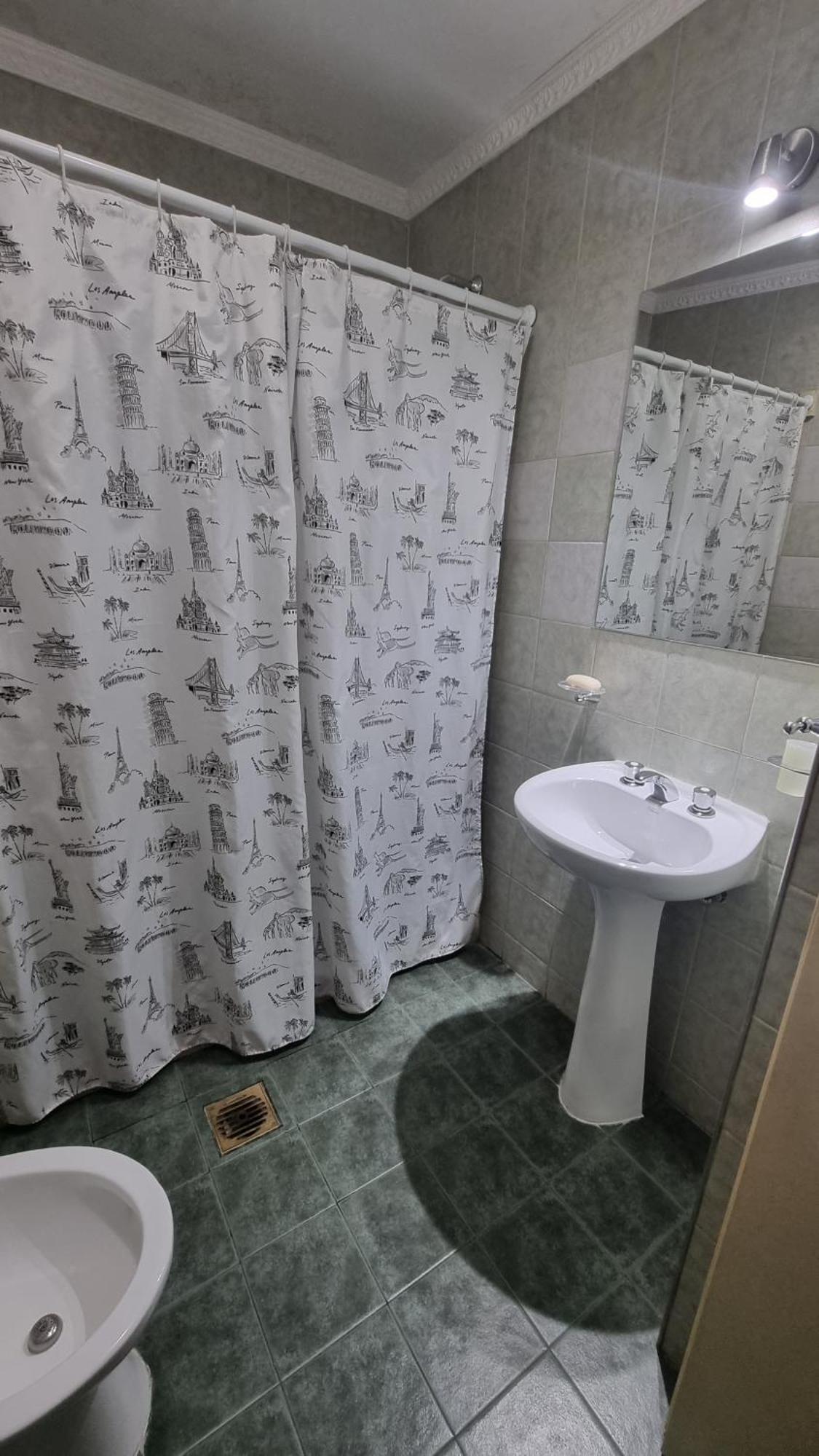 Pequena Allegra Apartment *